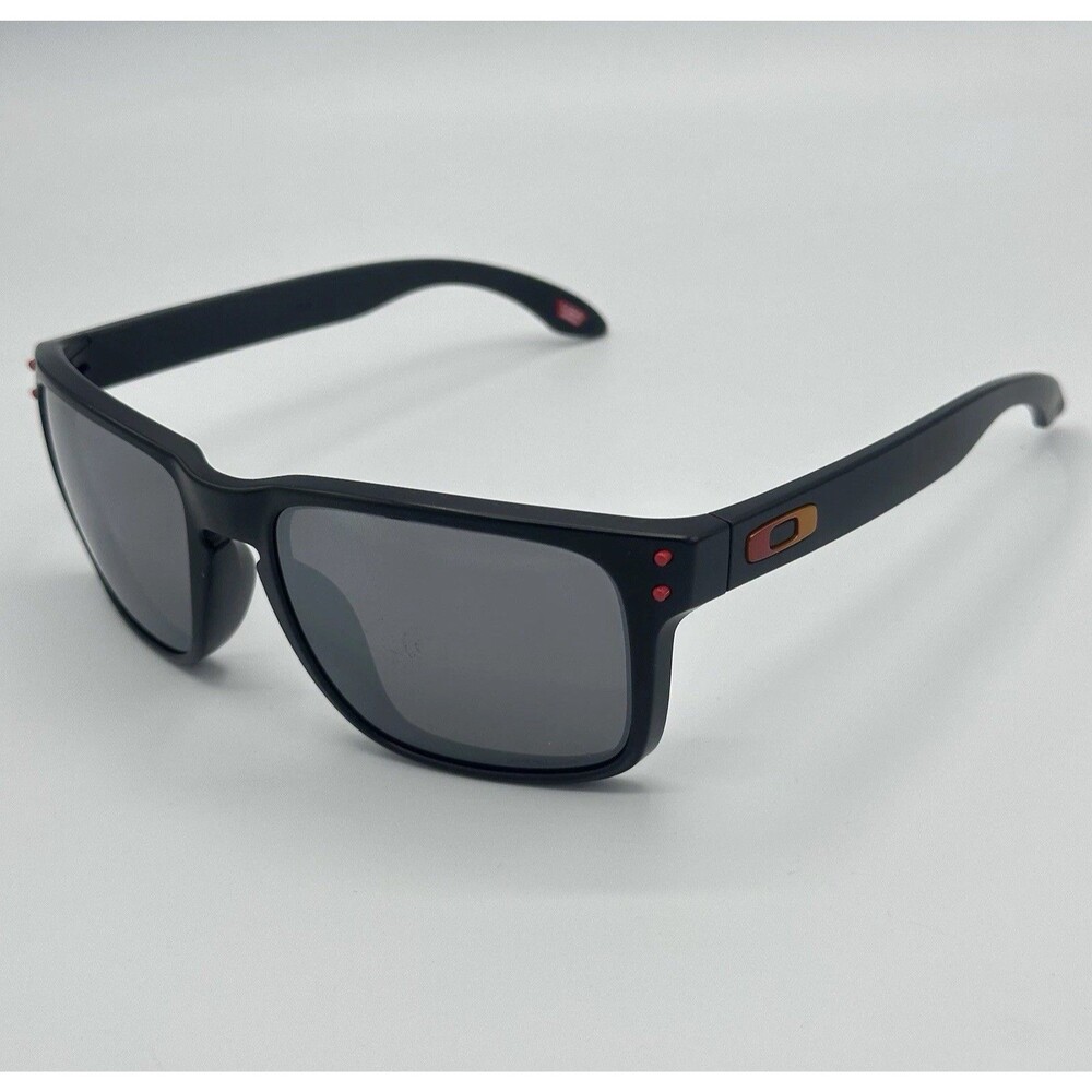 Oakley Holbrook Matte Black Prizm Black Lens Sunglasses Sunset Fade Icons